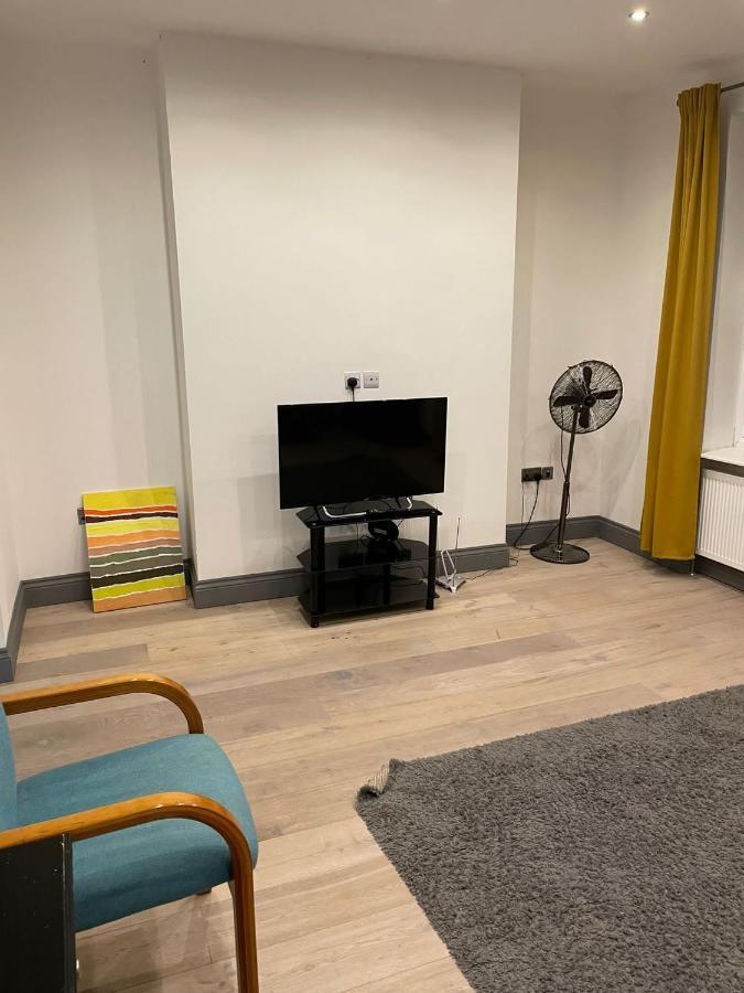 Nky Classic Brixton Apartment Three London Exterior foto